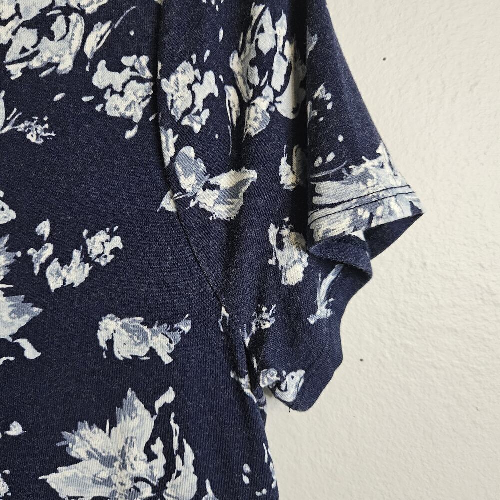Wonderly Women's S Tiered Tunic Top Blue Floral ButtonDown Short Sleeve V-neck - Picture 6 of 8